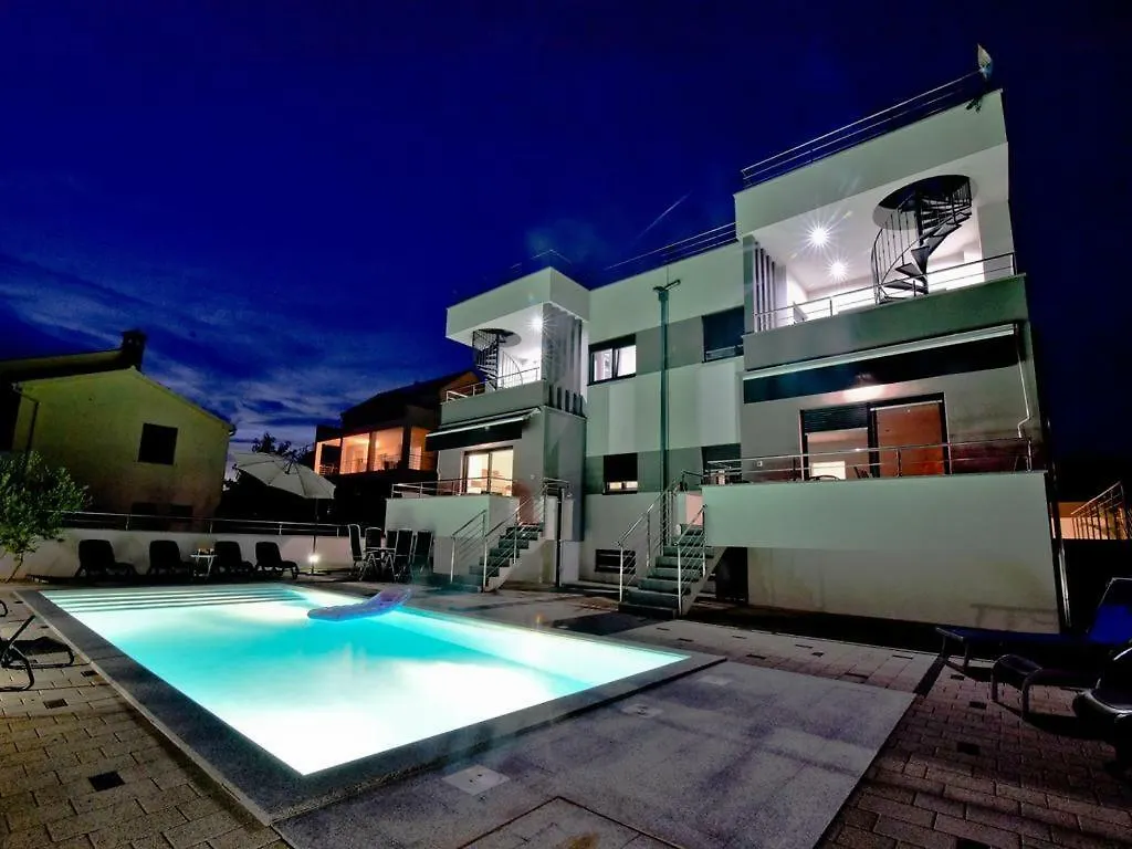 Villa Jela Zara 0*,  Croazia