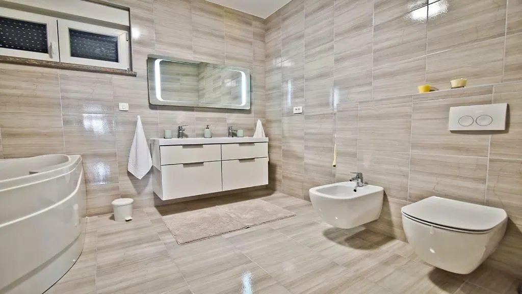 Villa Jela Zara 0*,